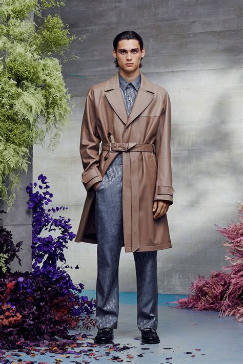 dior resort 2021 menswear|LOOKBOOK: DIOR MEN Resort 2021 Collection .